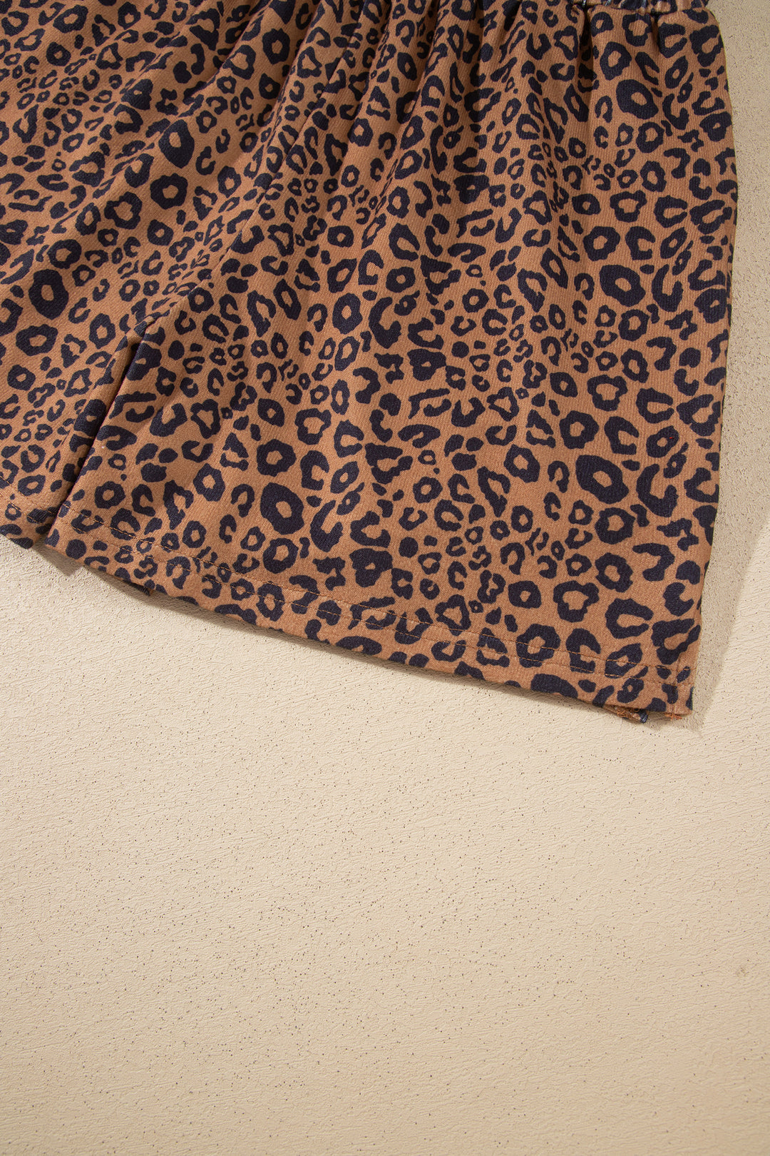 Brown Leopard Print Long Sleeve Henley Top Elastic Waist Shorts 2pcs Outfit