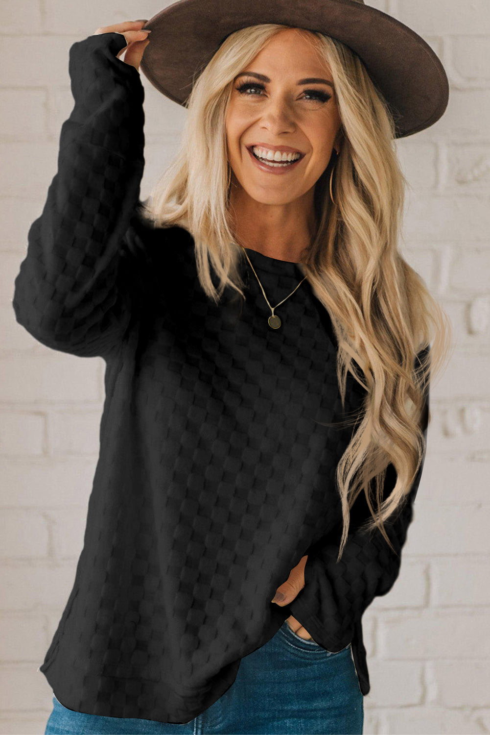 Black Solid Textured Thumbhole Sleeve Top