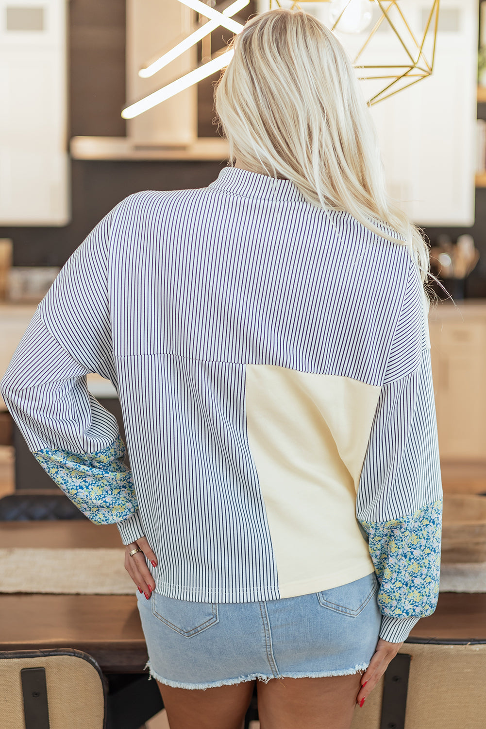 Syllena Collared Boxy Fit Sweatshirt