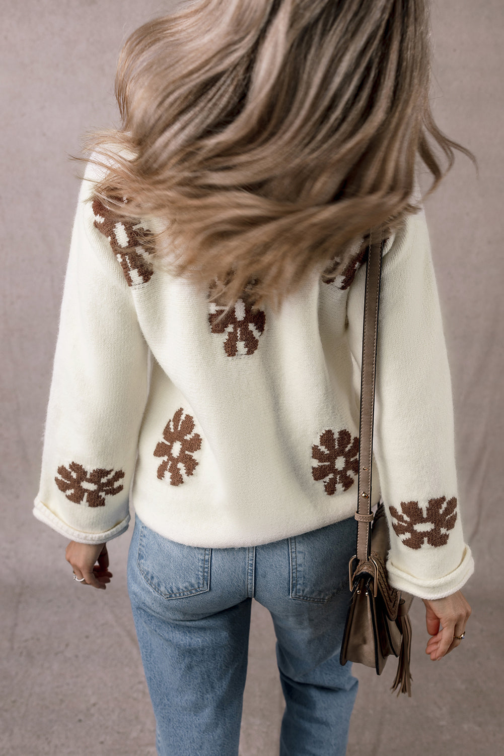 White Colorblock Floral Pattern Round Neck Sweater