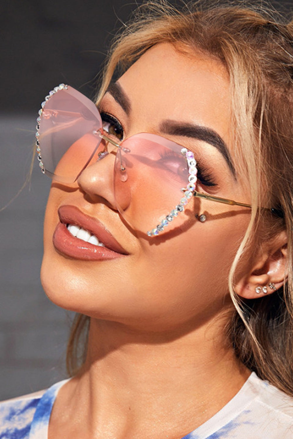 Gray Rhinestone Trim Rimless Sunglasses