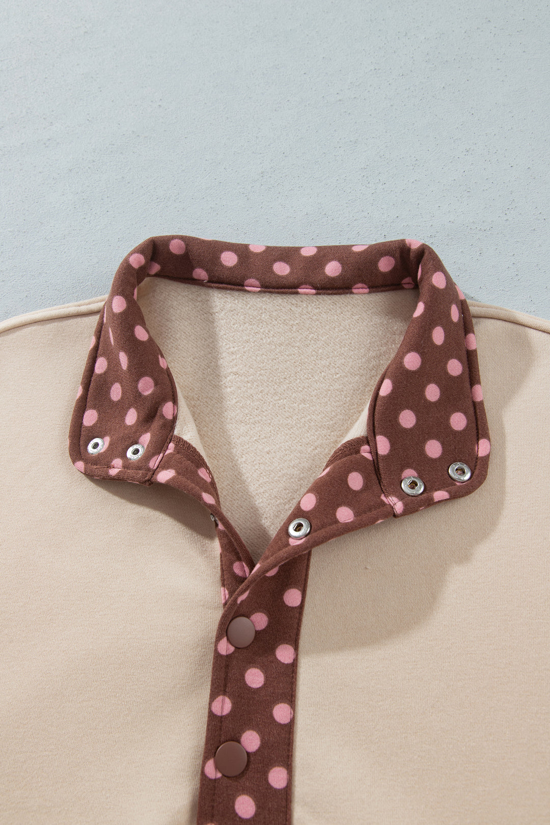 Brown Polka Dot Contrast Baggy Pullover and Elastic Waist Shorts 2pcs Set