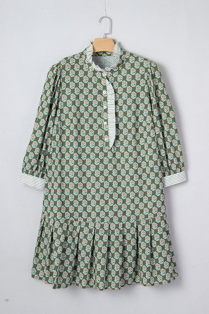 Green Contrast Striped Frilled Collar 3/4 Sleeve Plus Size Floral Dress