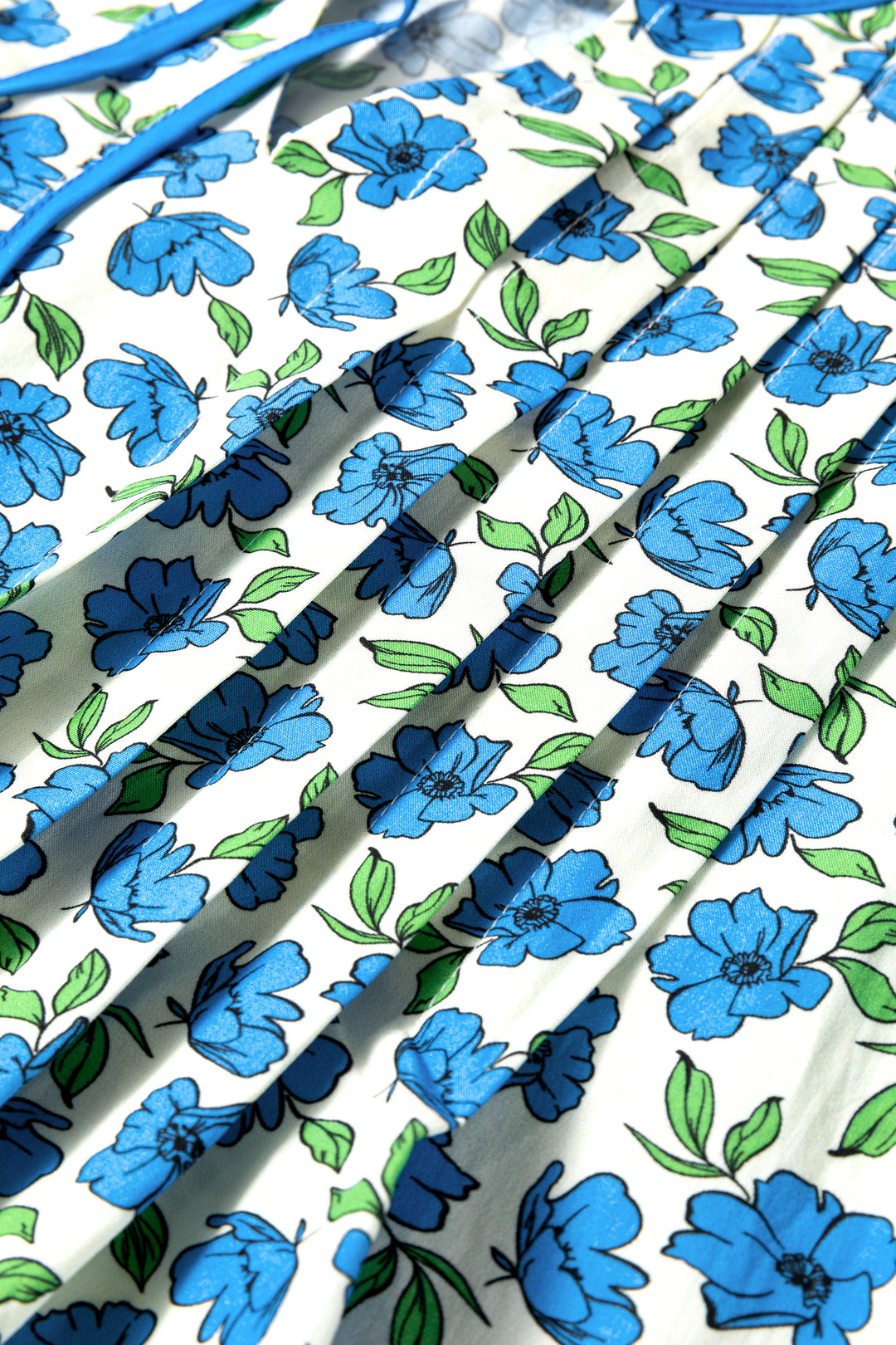 Sky Blue Tiered Flutter Sleeve Pleated Flower Blouse