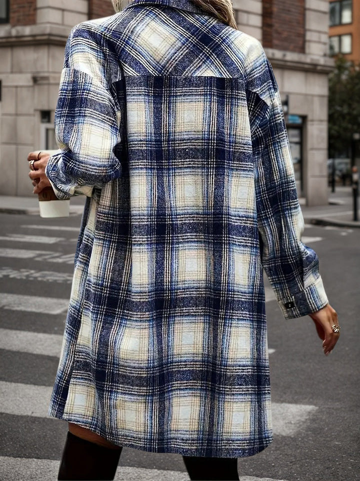 Women’s Plaid Shacket Set – Flannel Shirt Jacket &amp; Distressed Denim Shorts