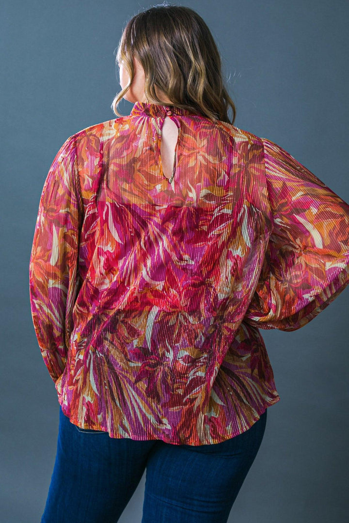 CRUSHING ON YOU WOVEN TOP