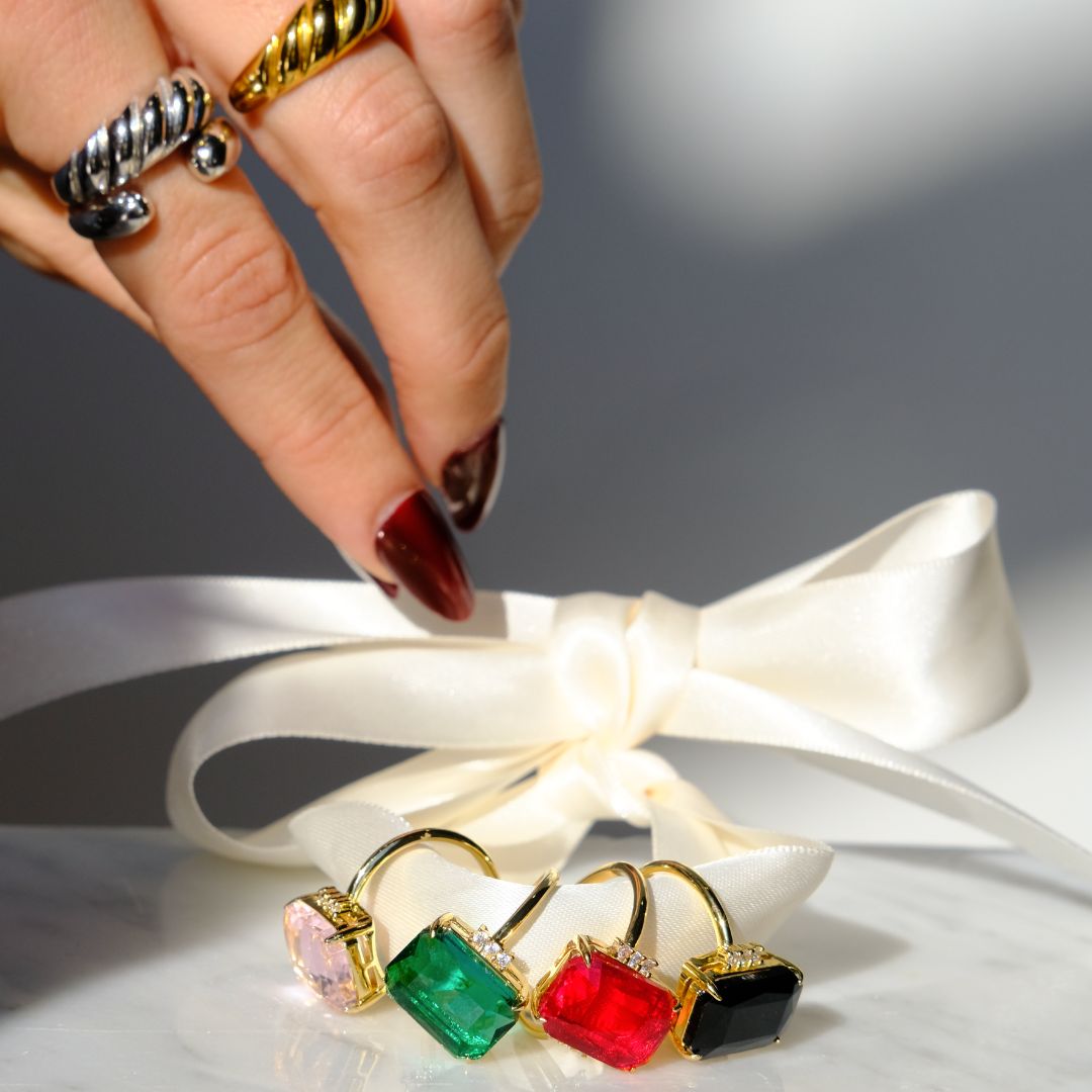 Black Marie Statement Ring