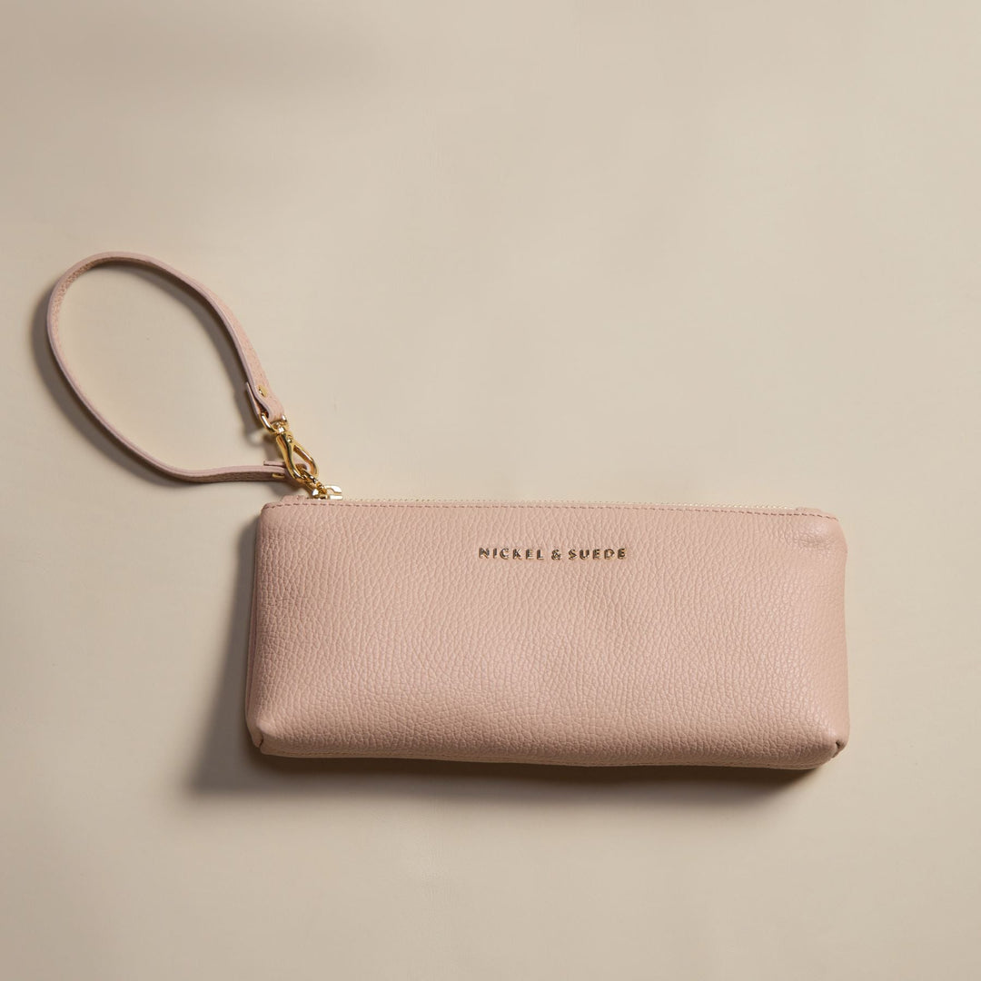 Blush Essential Pouch