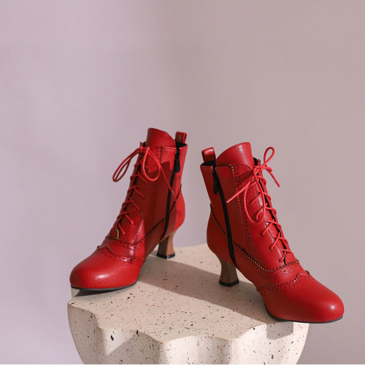 Women’s Dopamine Girl Short Boots – Comic-Con Style Winter Footwear