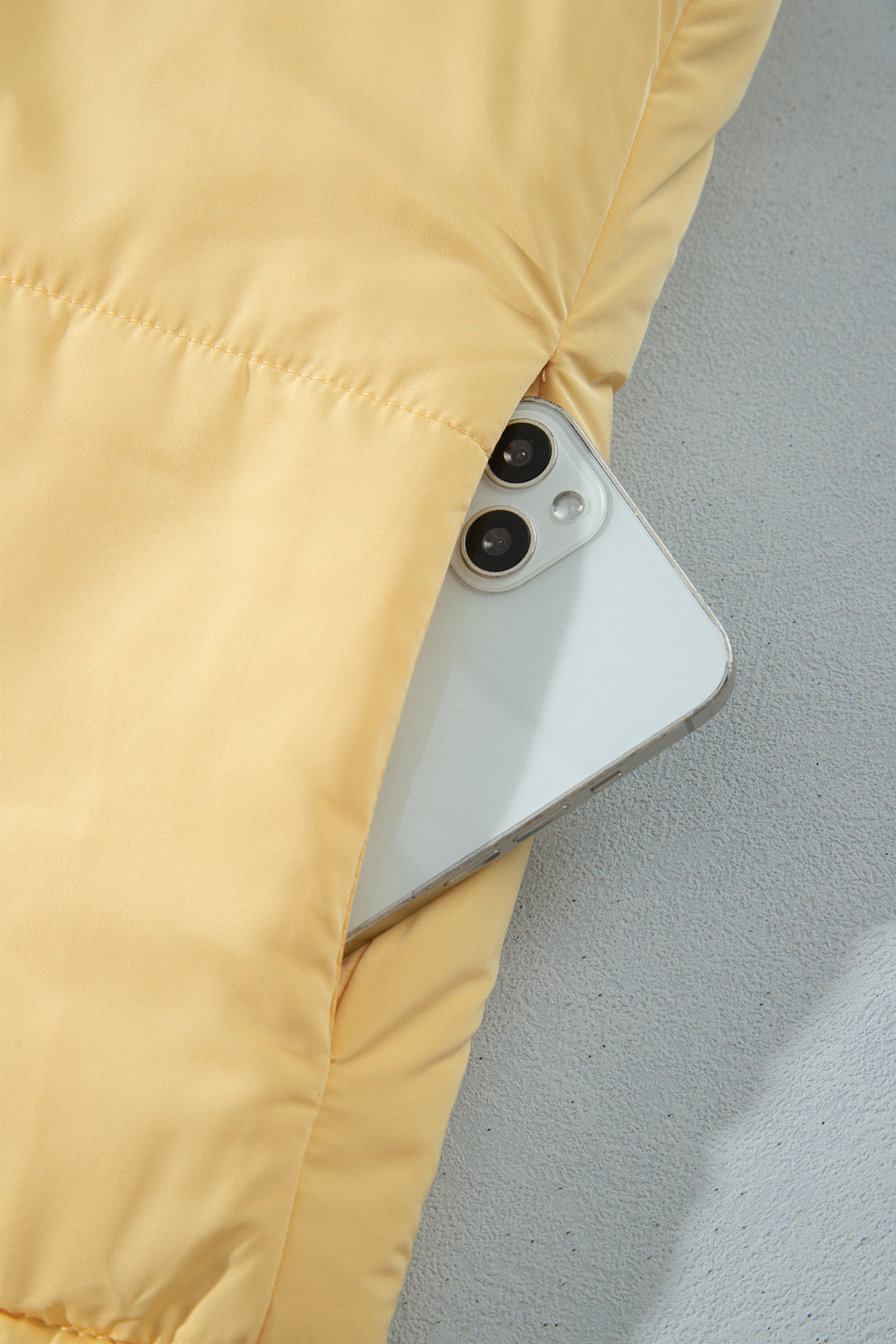 Parchment Reversible Double Wear Contrast Color Stand Neck Zip Pocket Quilted Vest