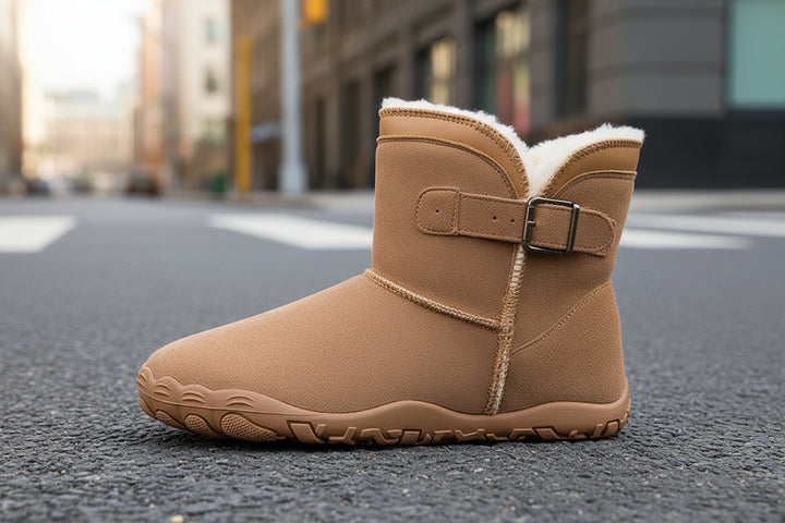 Unisex Warm Fleece-Lined Snow Boots – Anti-Slip Winter Boots for Men & Women