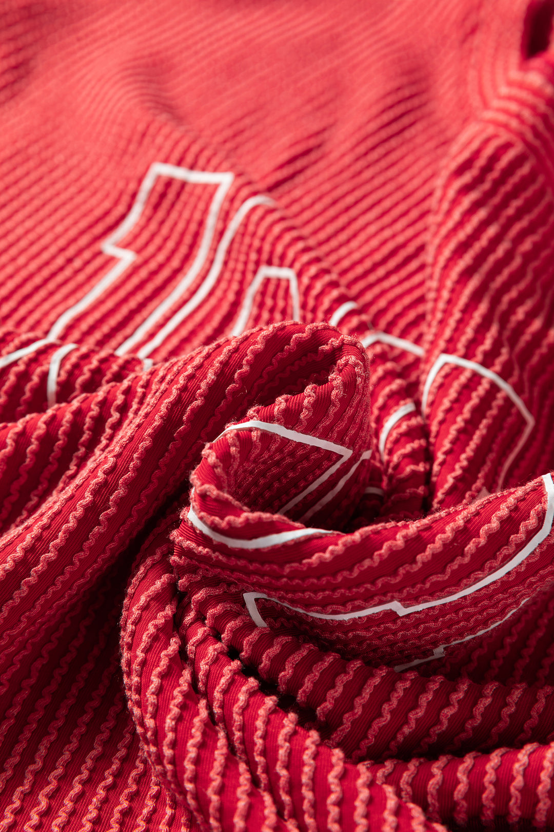 Evergreen Twisted Rib Outlined Merry Letter Graphic Loose Long Sleeve Top