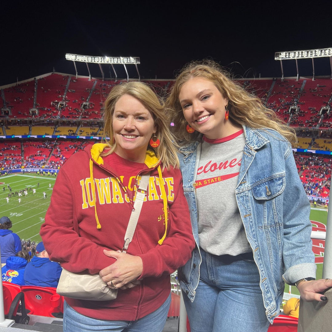 Cyclone Cardinal Iowa State University Ninas