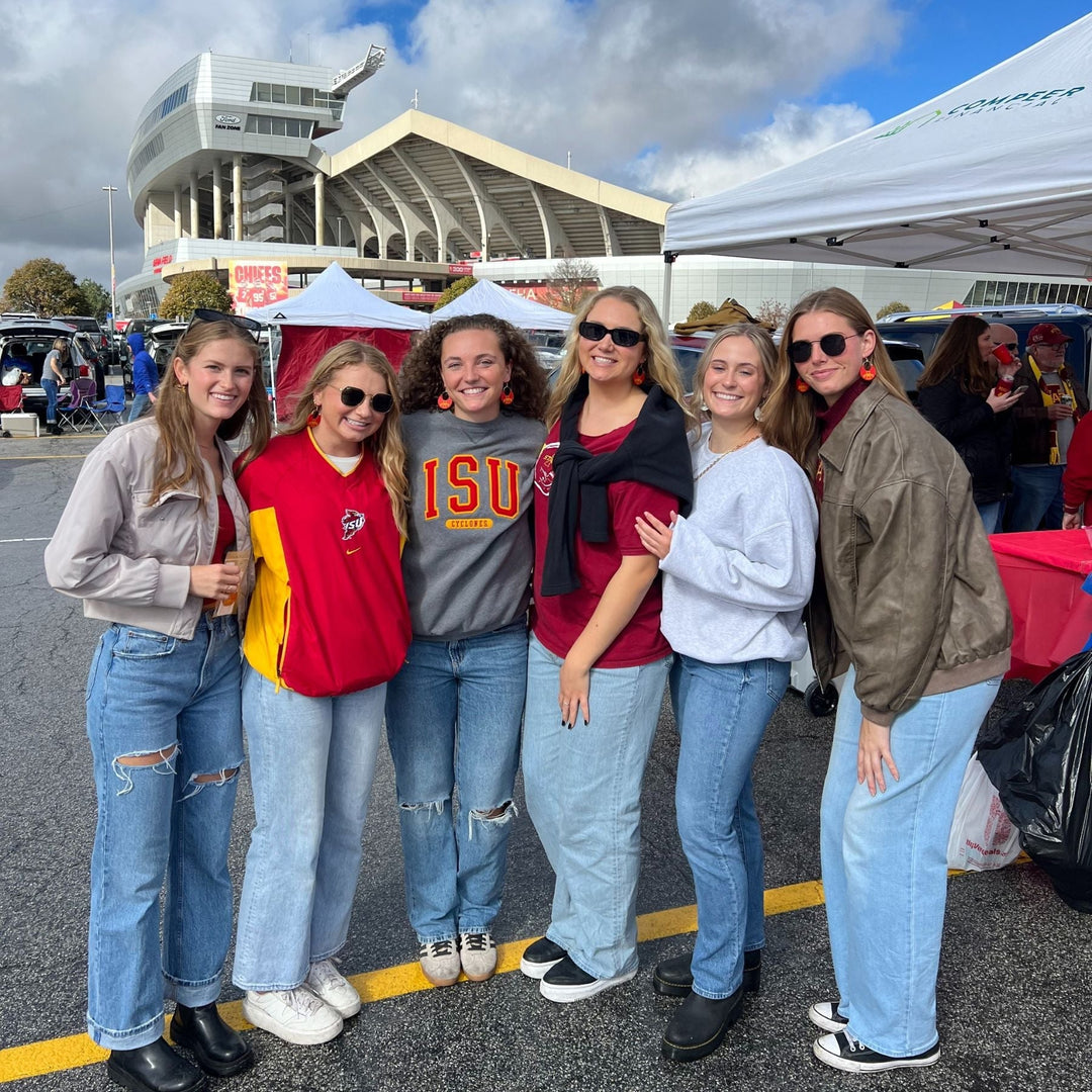 Cyclone Cardinal Iowa State University Ninas