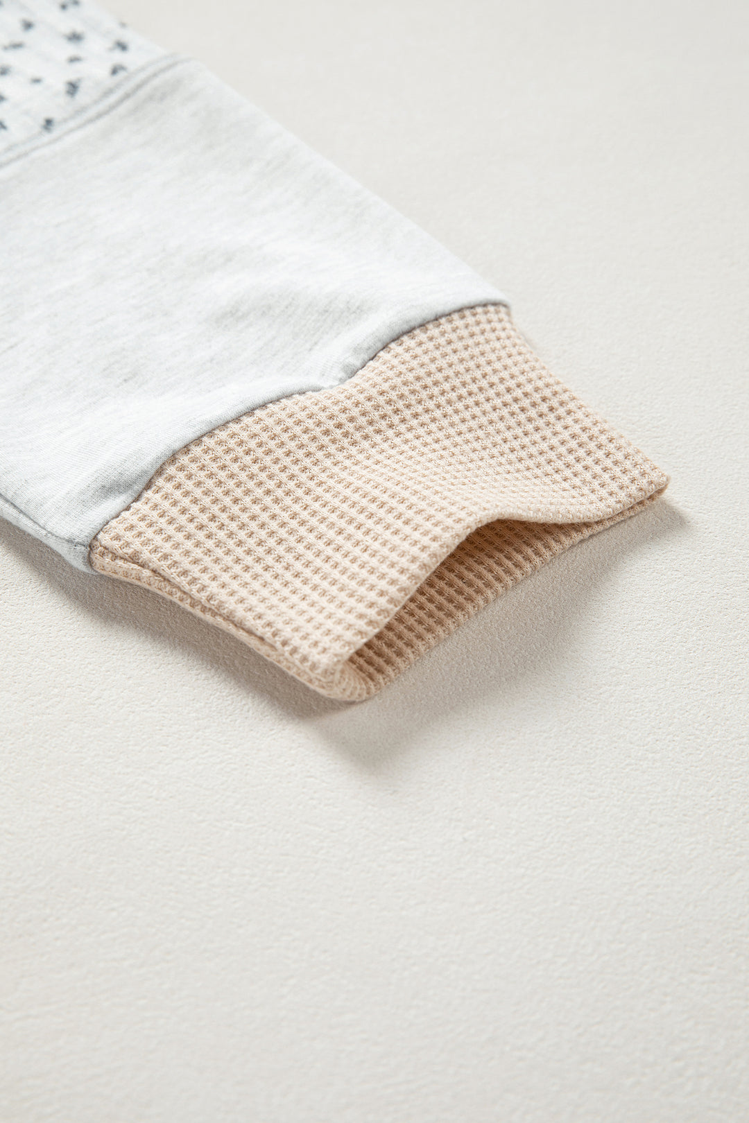 Light Grey Mixed Print Raglan Sleeve Patchwork Exposed Seam Pullover Top