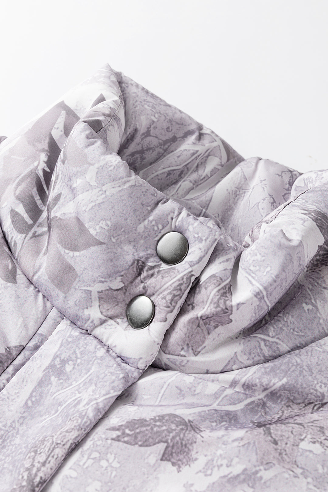Gray Camo Leaf Print Winter Puffer Vest