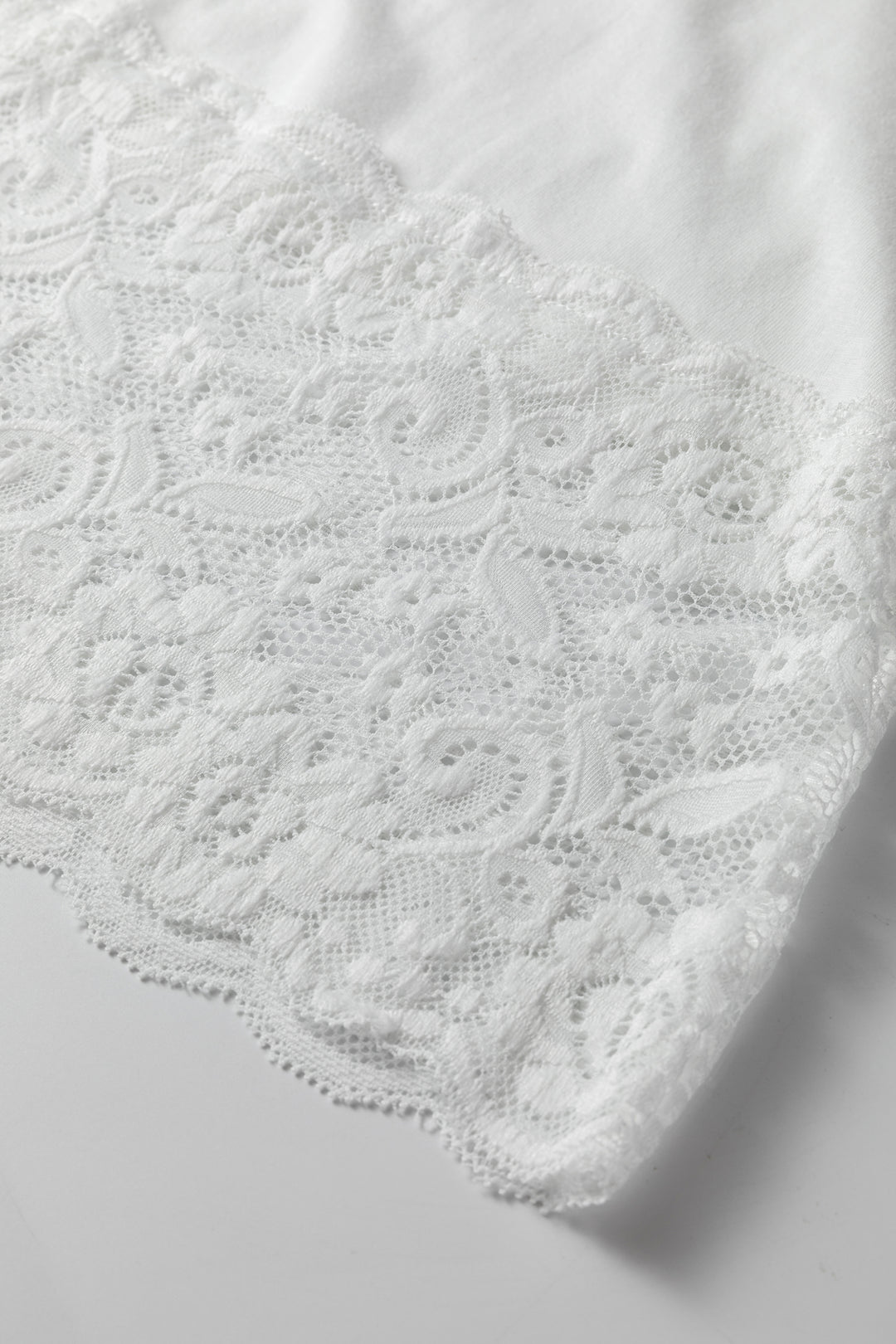 White Lace Trim V Neck Cuffed Long Sleeve Loose Top