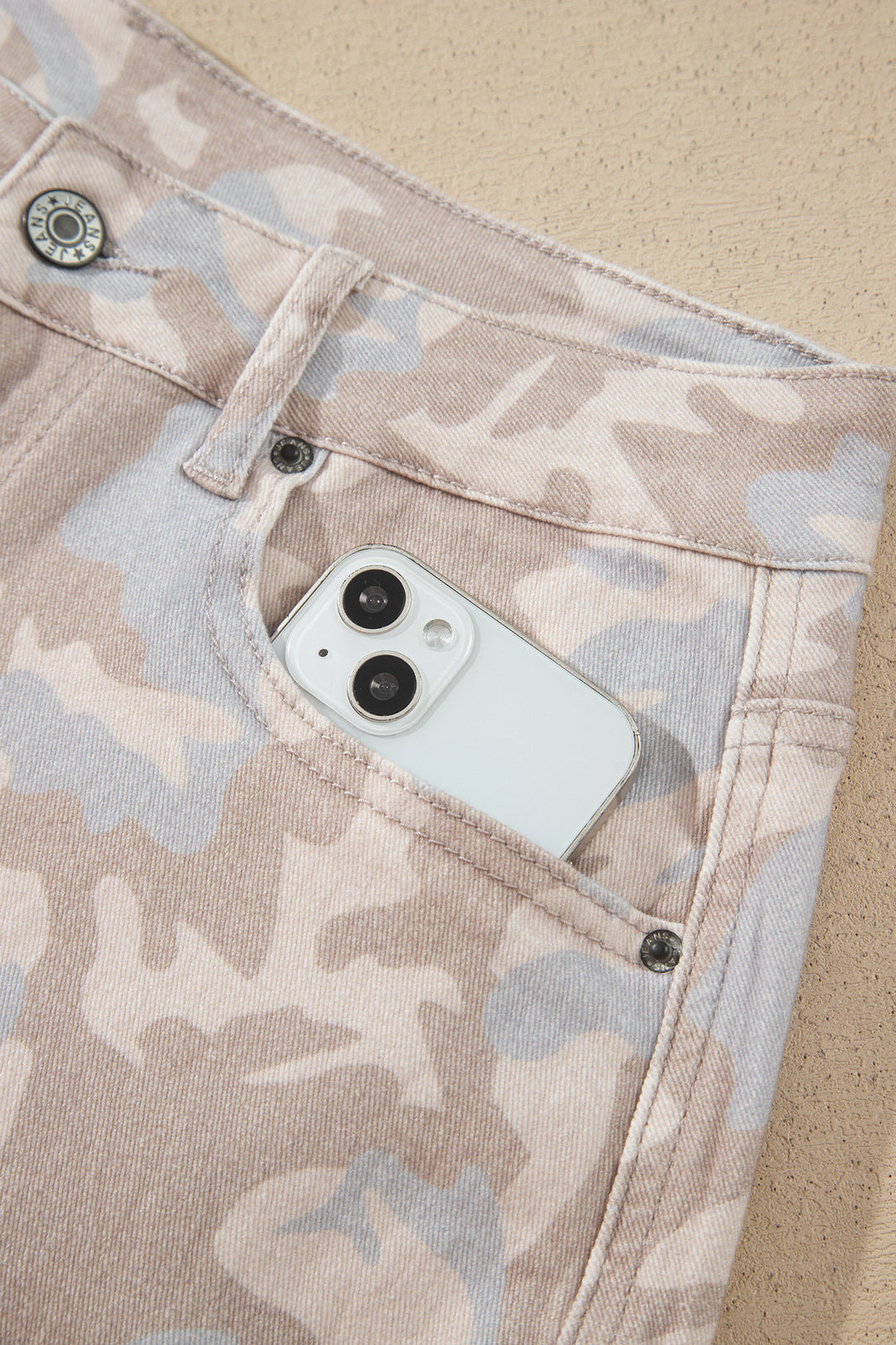 Khaki Camouflage Pattern Pocket Rivet Detail Ankle-Length Harem Fit Jeans