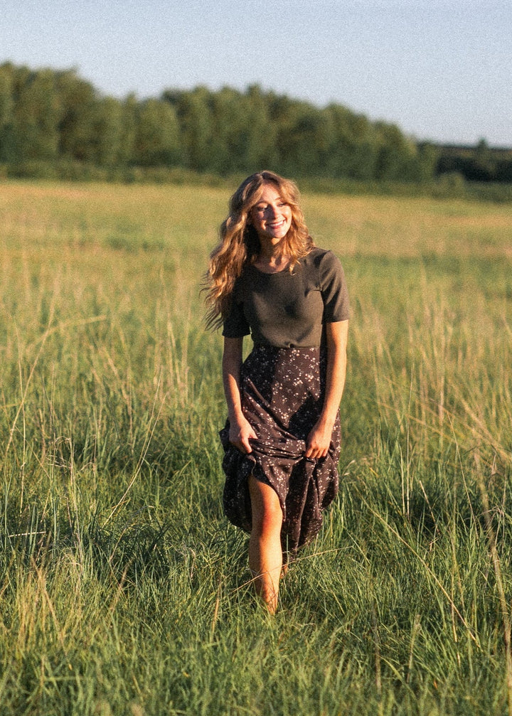 Essential Ribbed Half Sleeve Tee