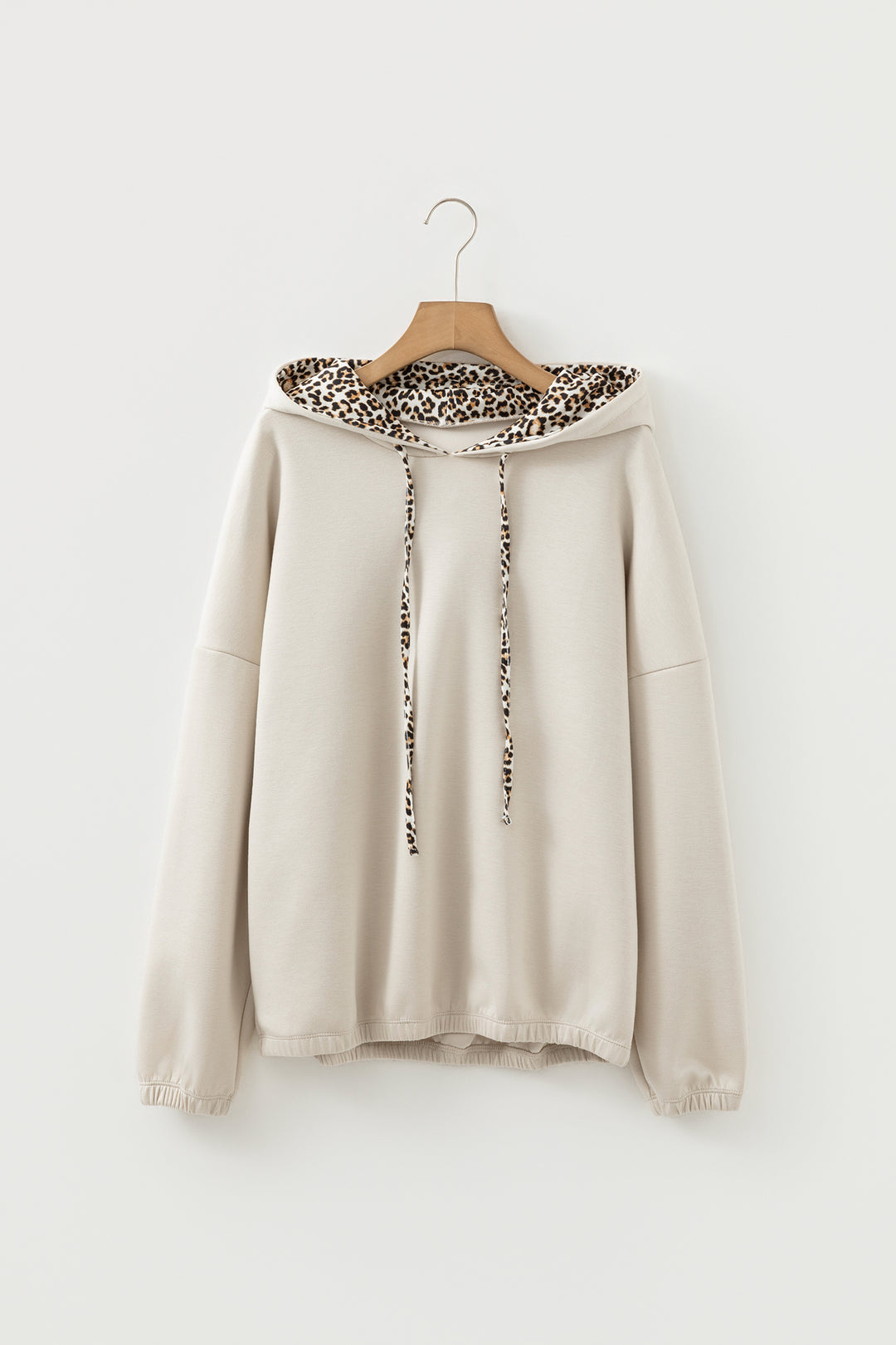 Jet Stream Leopard Contrast Drawstring Hood Drop Shoulder Loose Top