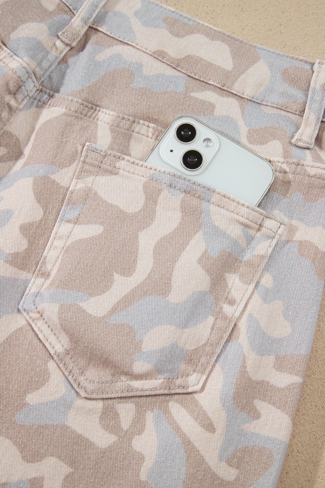 Khaki Camouflage Pattern Pocket Rivet Detail Ankle-Length Harem Fit Jeans