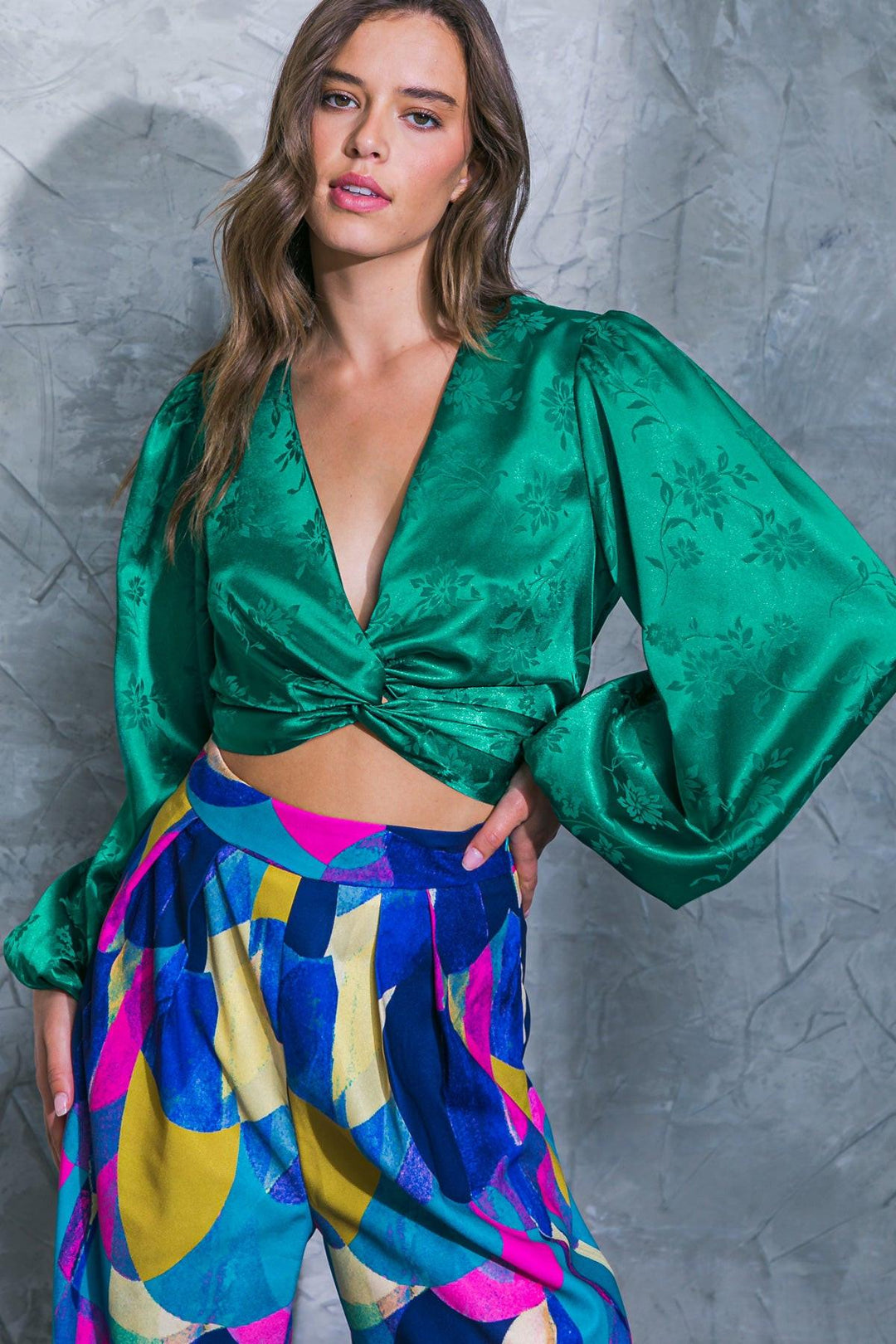 DARLING PERSONALITY WOVEN TOP