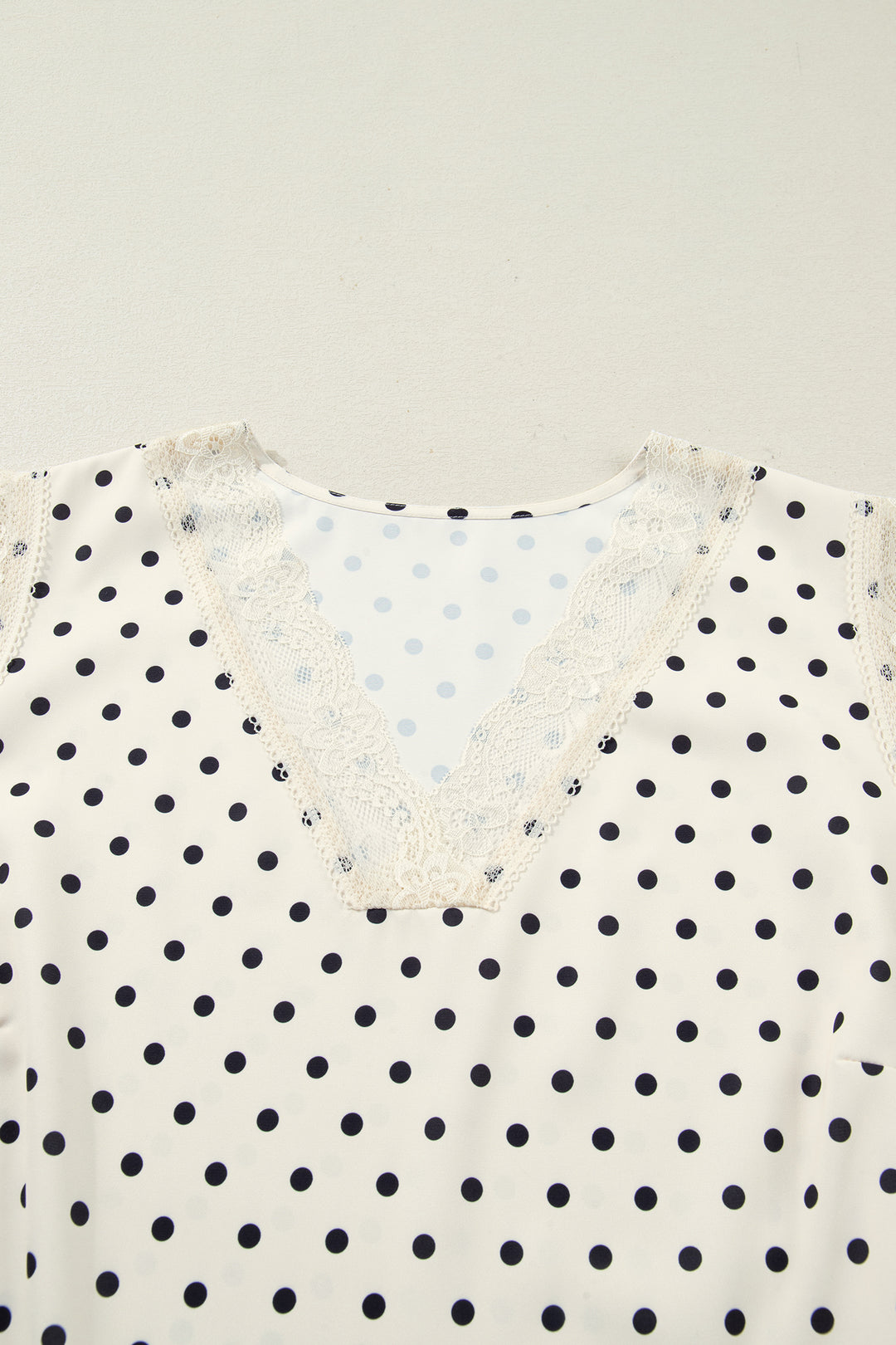 Apricot Plus Size Polka Dot Print Lace Trim V Neck Sleeveless Top