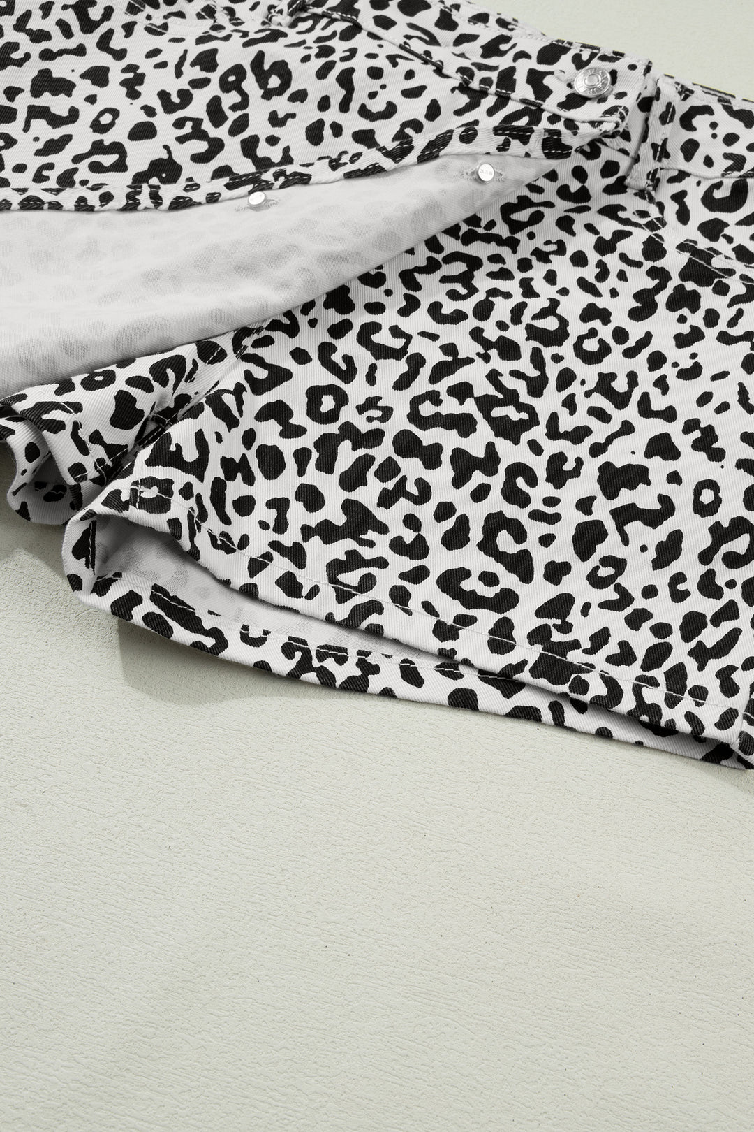 Brown Leopard Print Button Overlap Denim Shorts