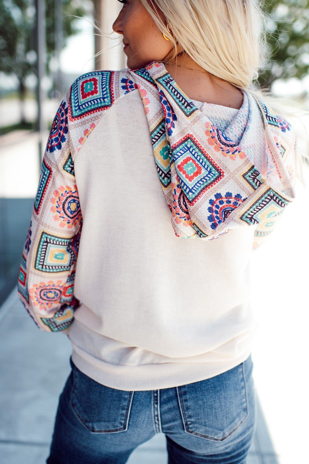 White Geometric Patchwork Raglan Sleeve Henley Hoodie