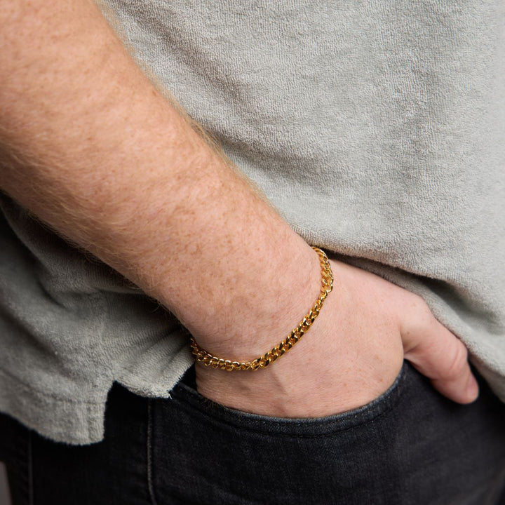 Gold Men's Curb Chain Bracelet
