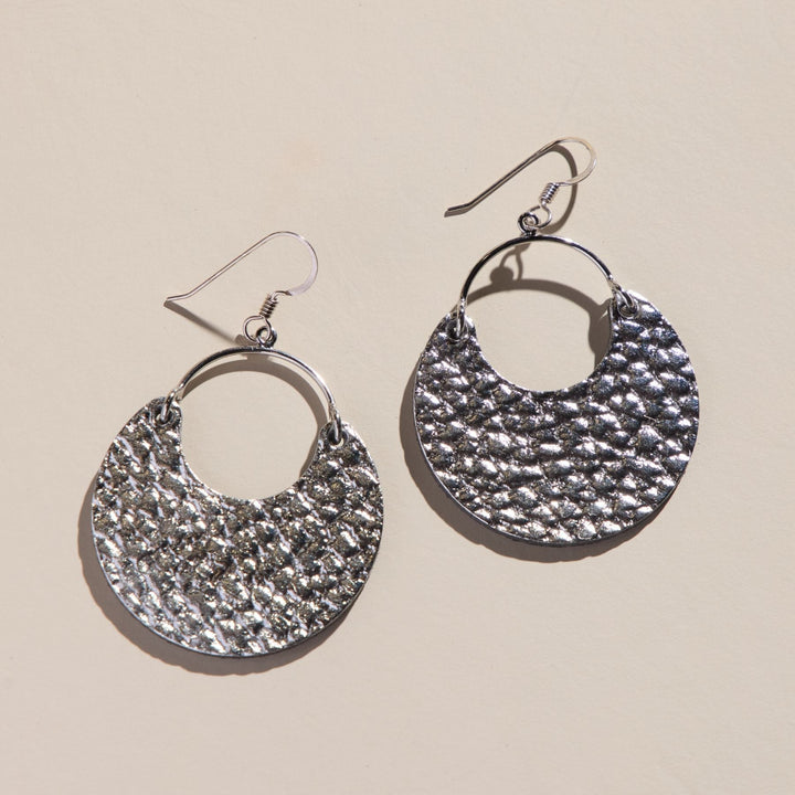 Hammered Silver Ninas