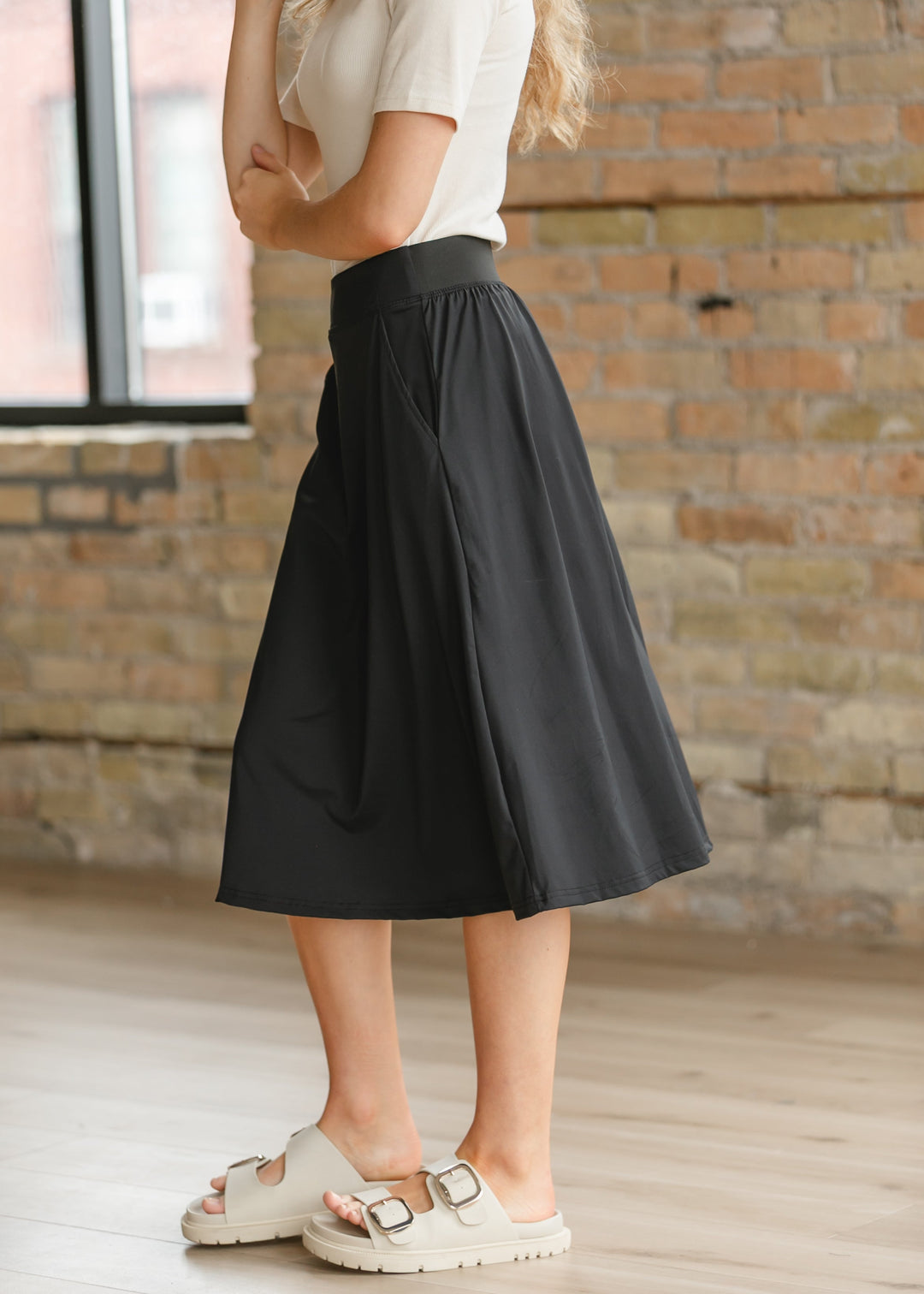 Jo Lightweight Active A-Line Midi Skirt