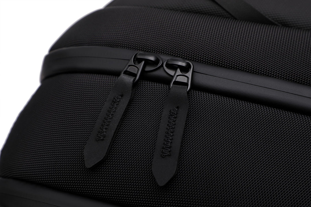 Professional Minimalist Backpack 303 - Split Front