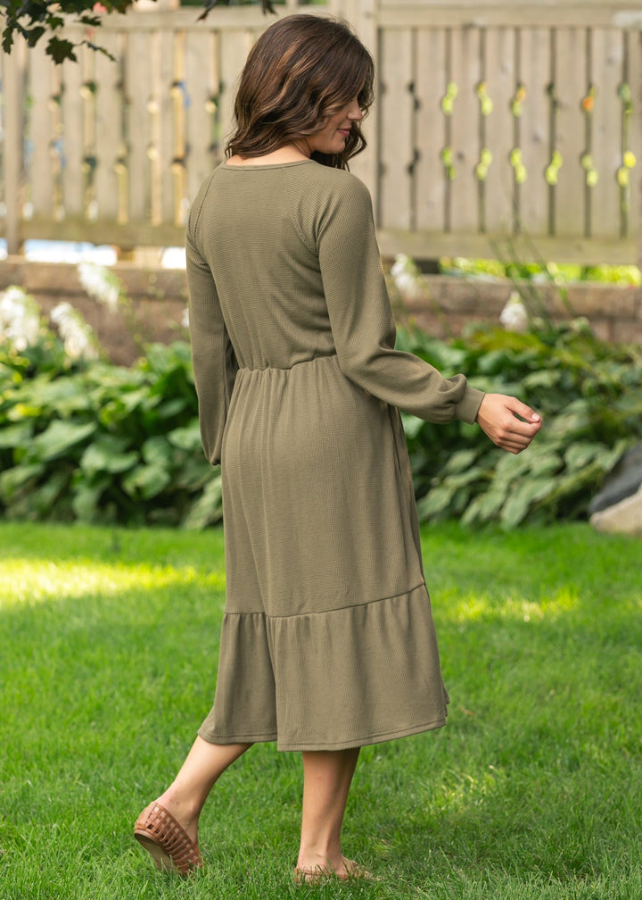Luna Tiered Midi Dress