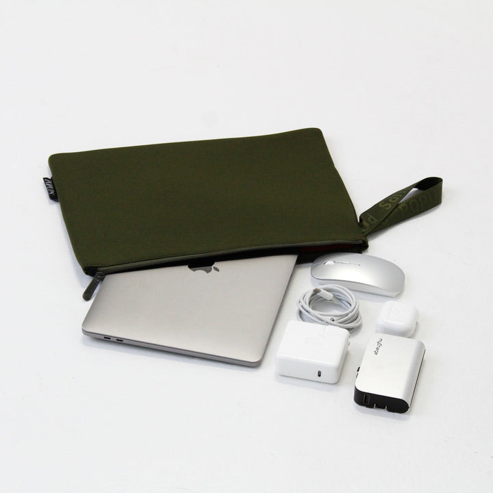 LAPTOP SLEEVE SAFARI GREEN