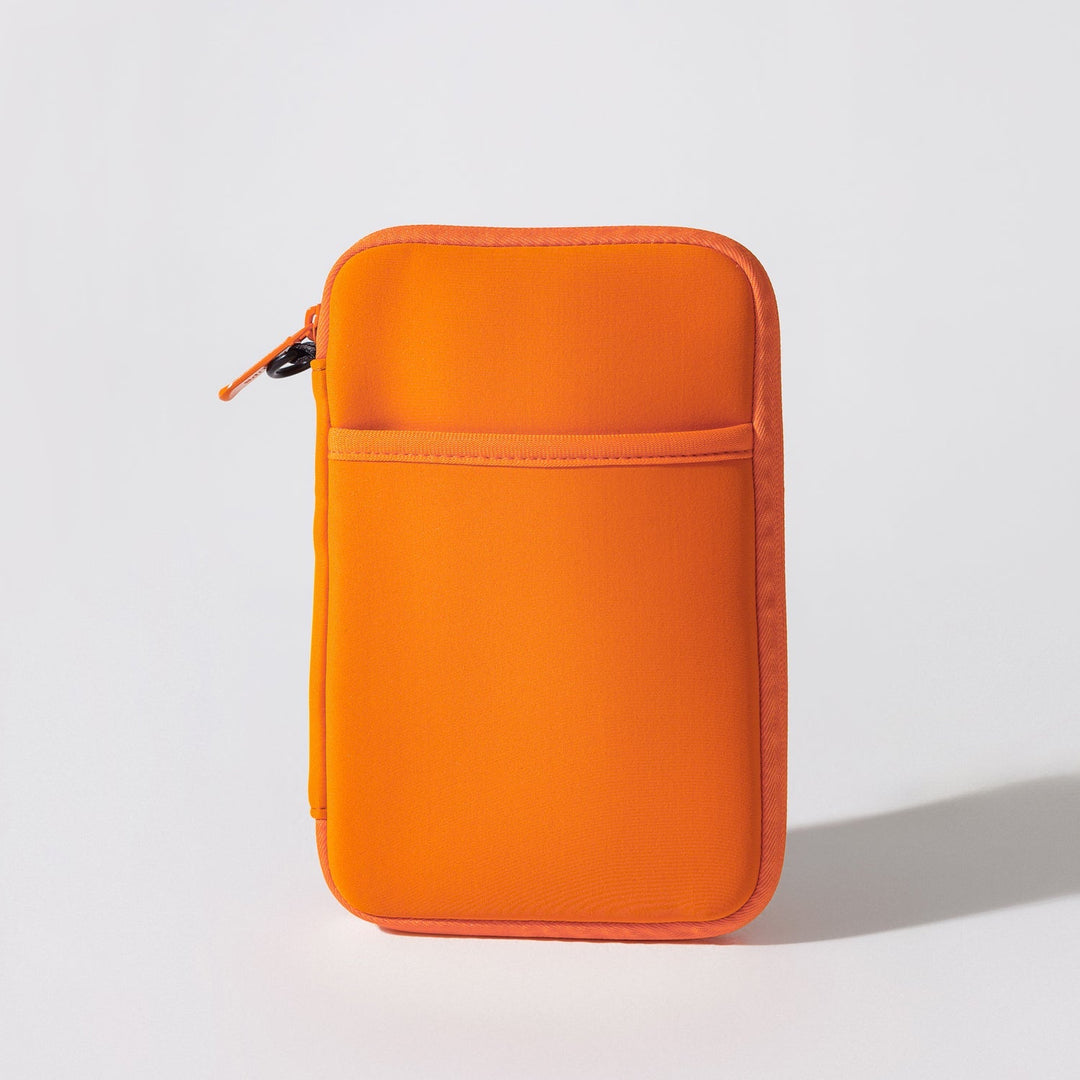 PASSPORT WALLET BURNT ORANGE