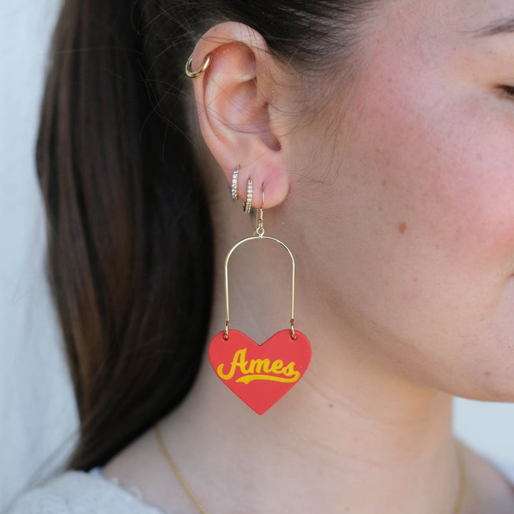 Red Ames Heartthrobs