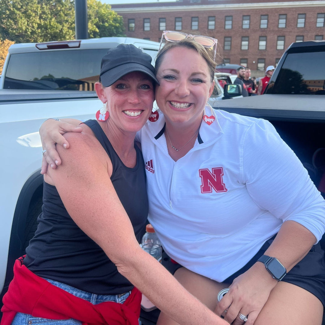 Red University of Nebraska Ninas