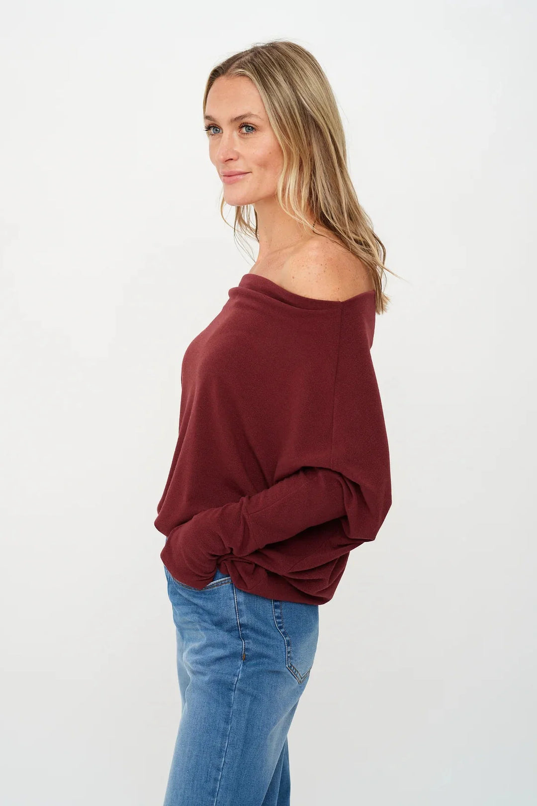 SIX FIFTY | The Anywhere Top – Burgundy