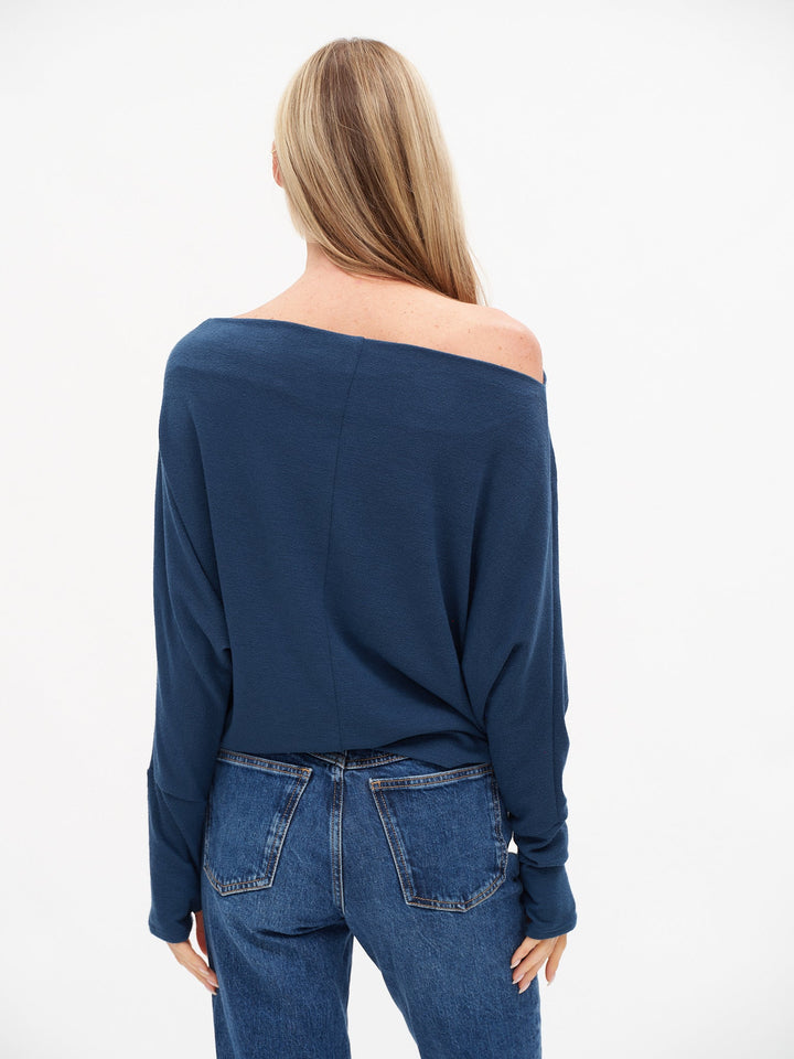 SIX FIFTY | The Anywhere Top – Navy